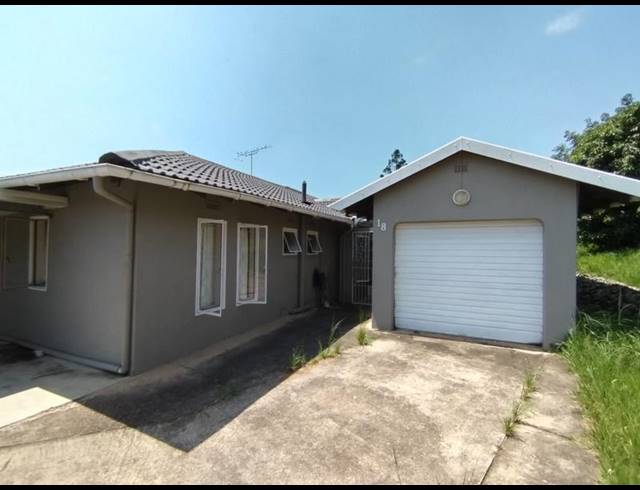 3 BEDROOM HOUSE FOR SALE IN VERULAM CENTRAL